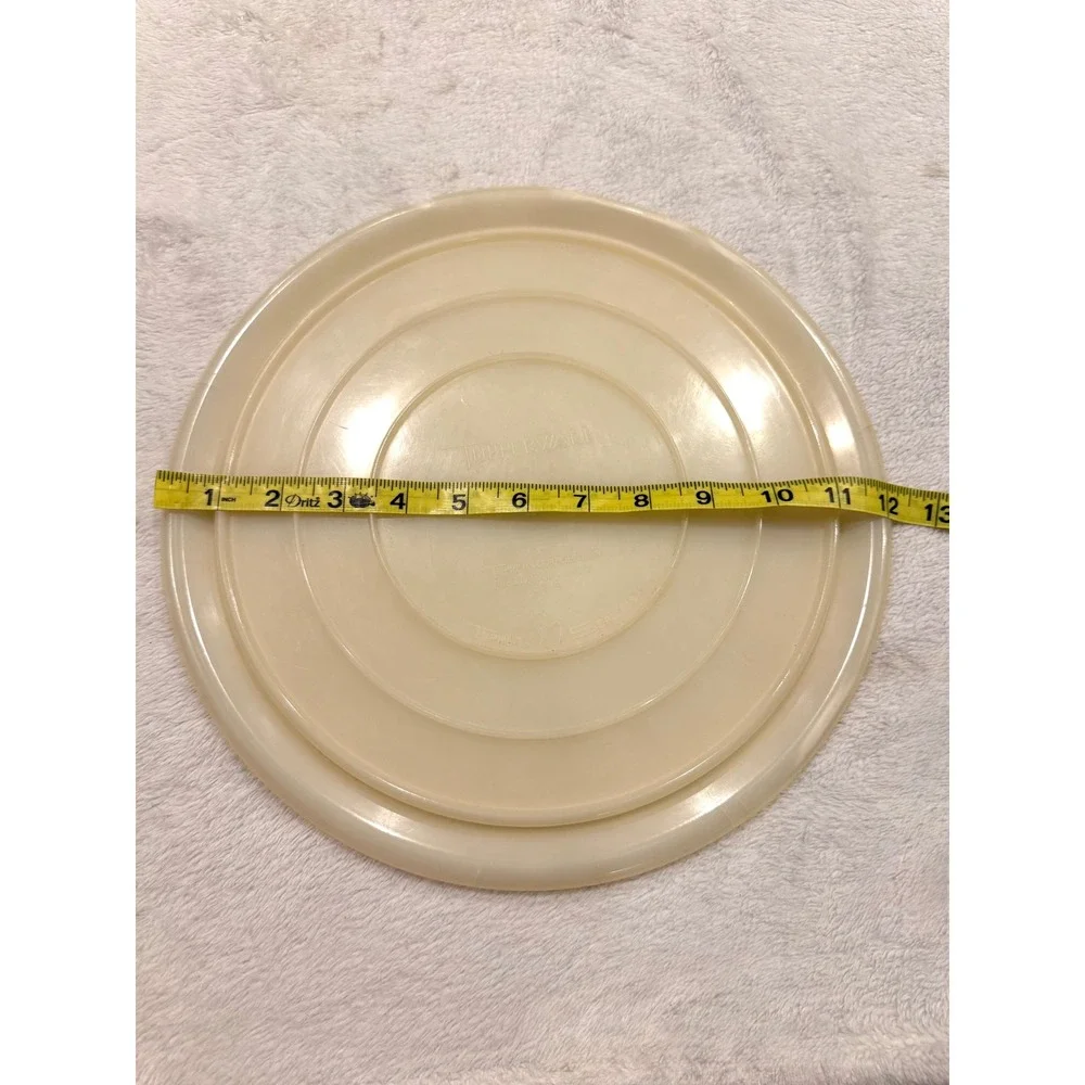 Vintage Tupperware Cream Round Replacement Lid Tupper Seal 215-17 11.5‎ Inch